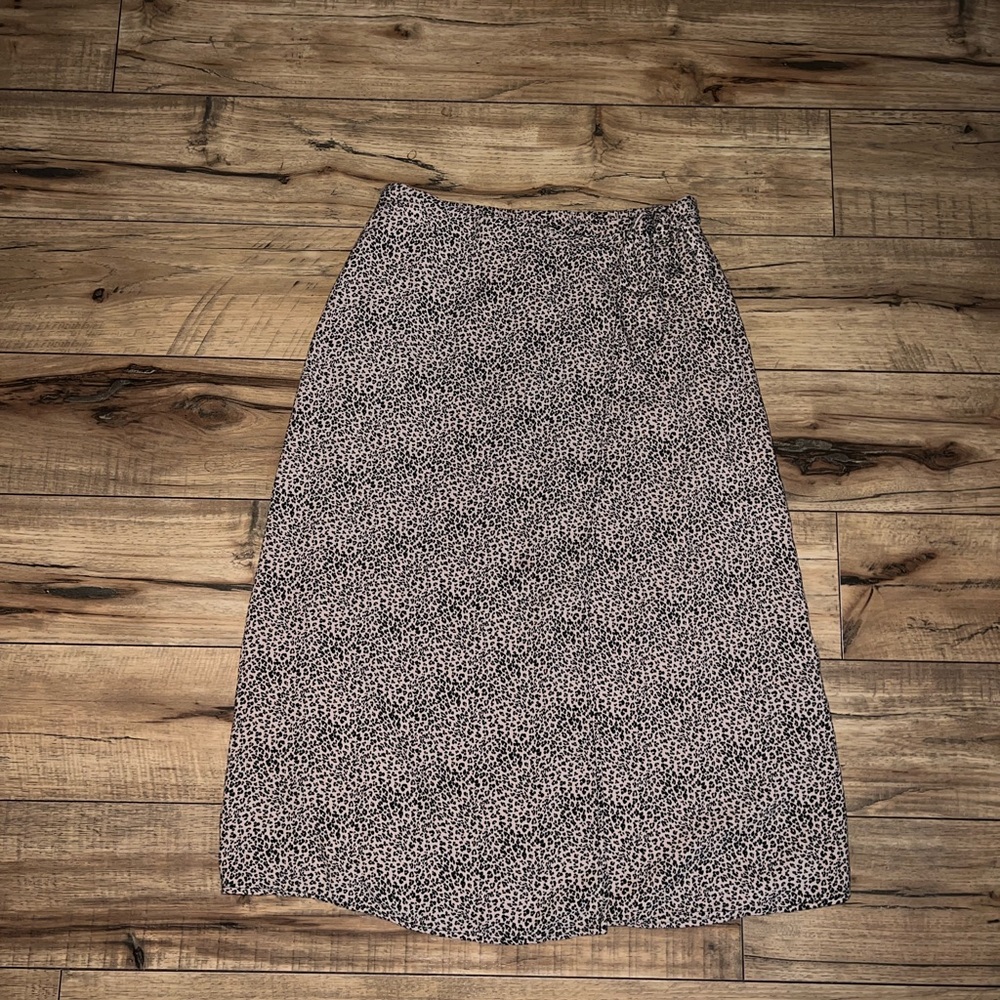 leopard print skirt